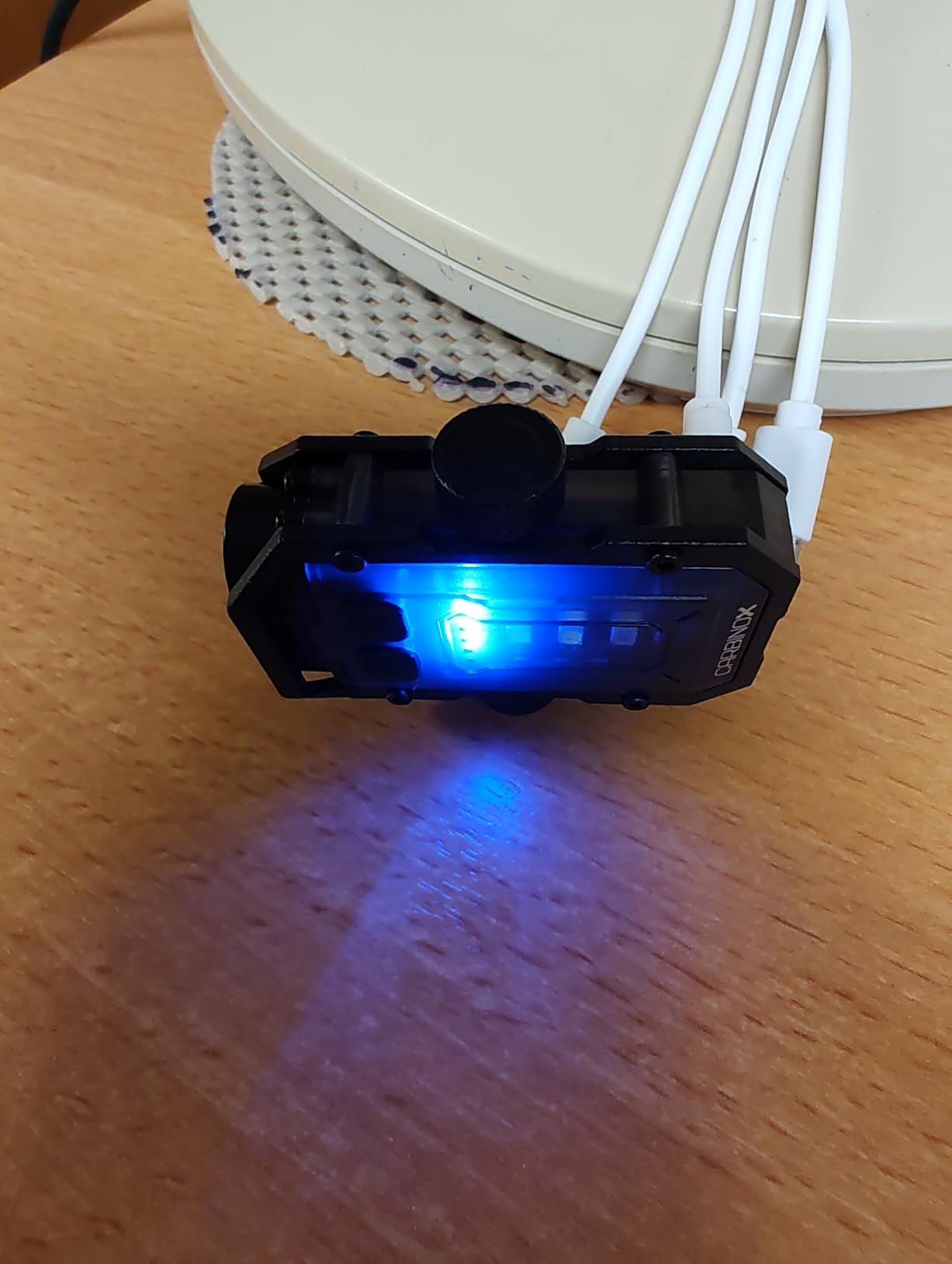 Cliente con su Linterna BlastBeam
